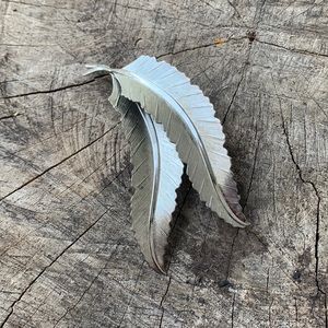 Double Feather Brooch